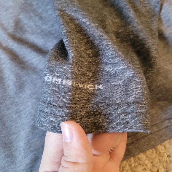 Mens XXL Light and Dark Gray Columbia Long Sleeve - Picture 5 of 7